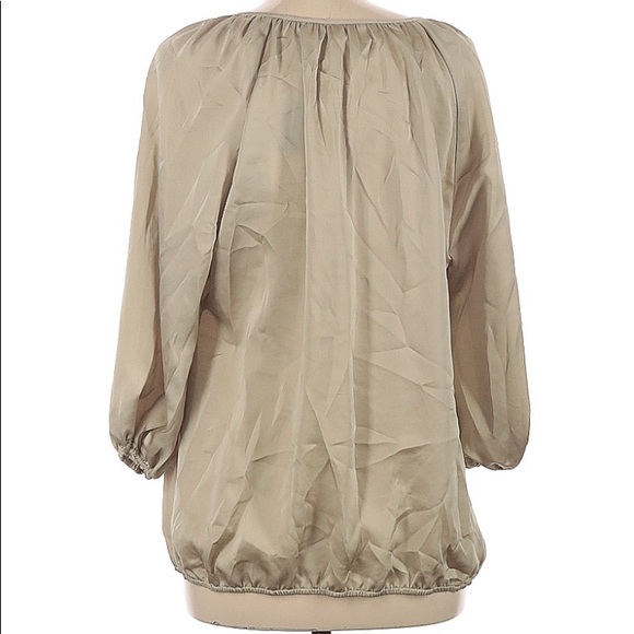 NWT Chico’s top size 1 or medium - Picture 2 of 5